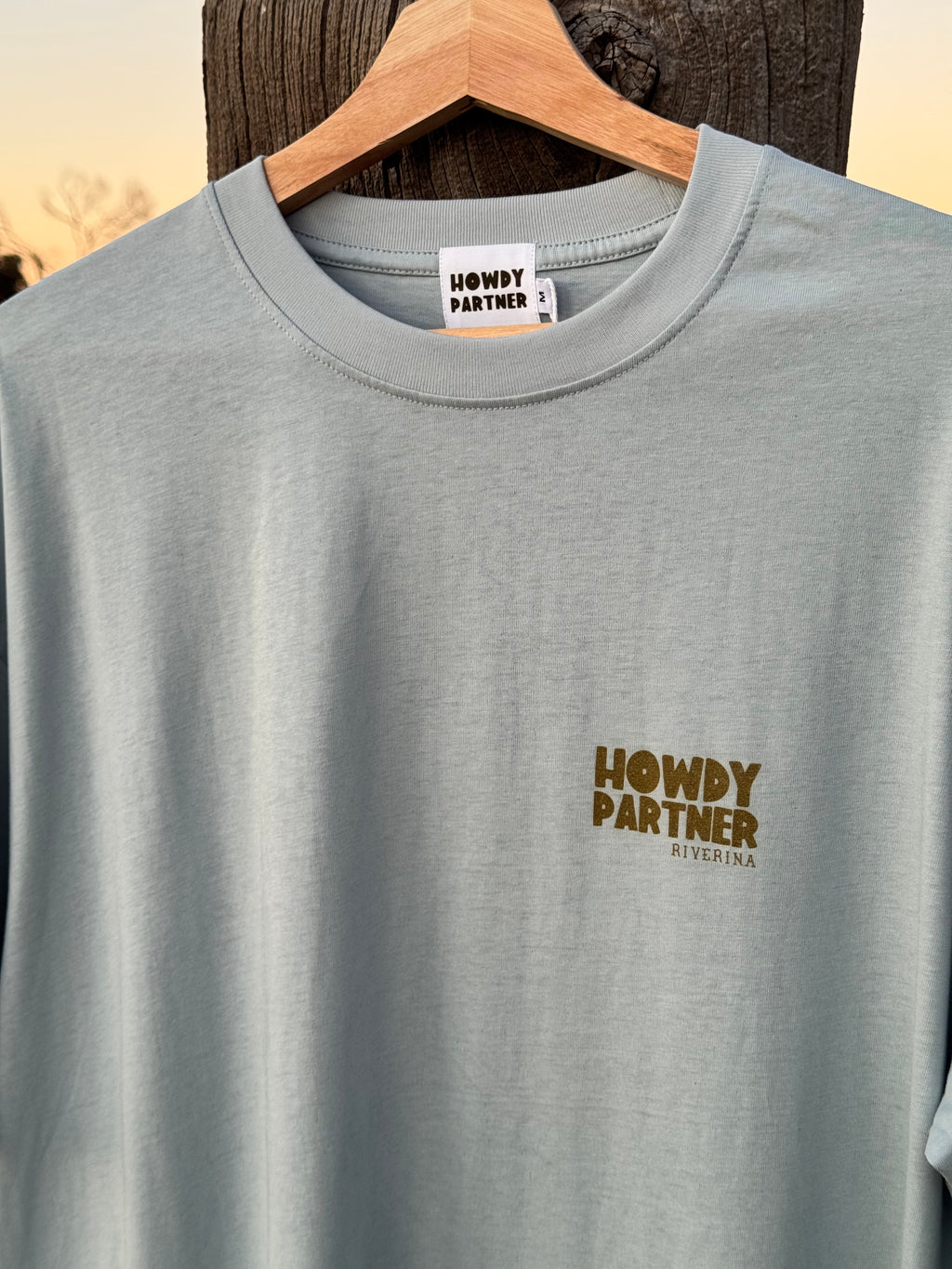 'Open Gate' Core Tee - Dove Blue