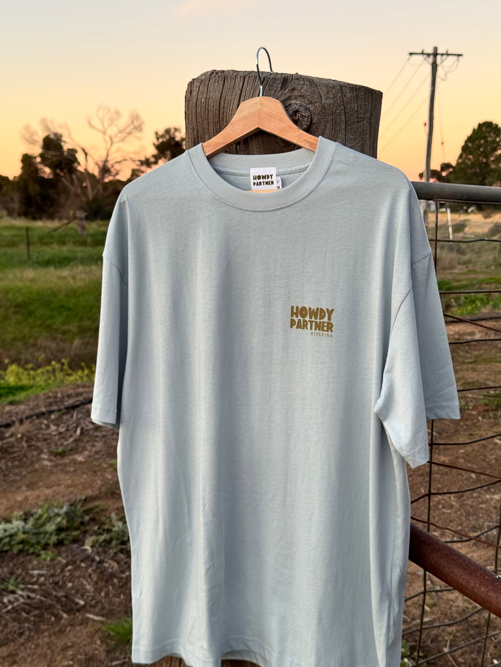'Open Gate' Core Tee - Dove Blue